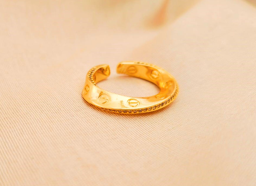 Revathi Screw Wave CZ Adjustable Ring!!