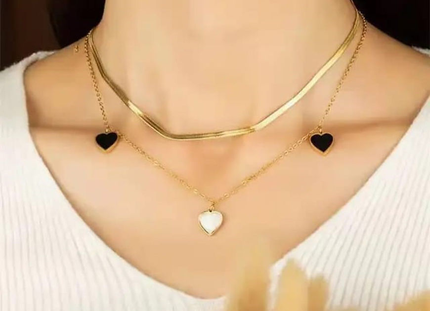 Shades of Heart Snake chain necklace