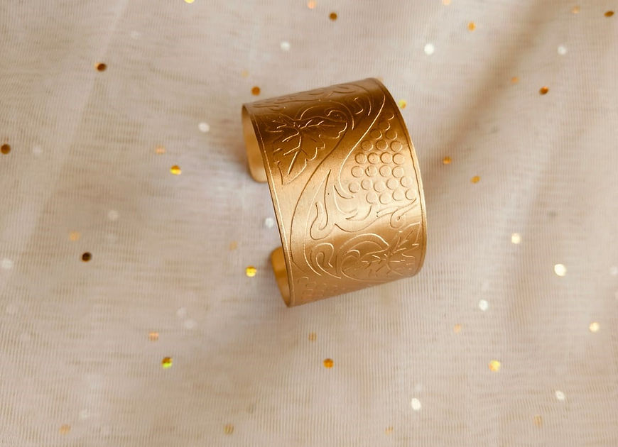 Saanjali Delightful Cuff Bracelet!!