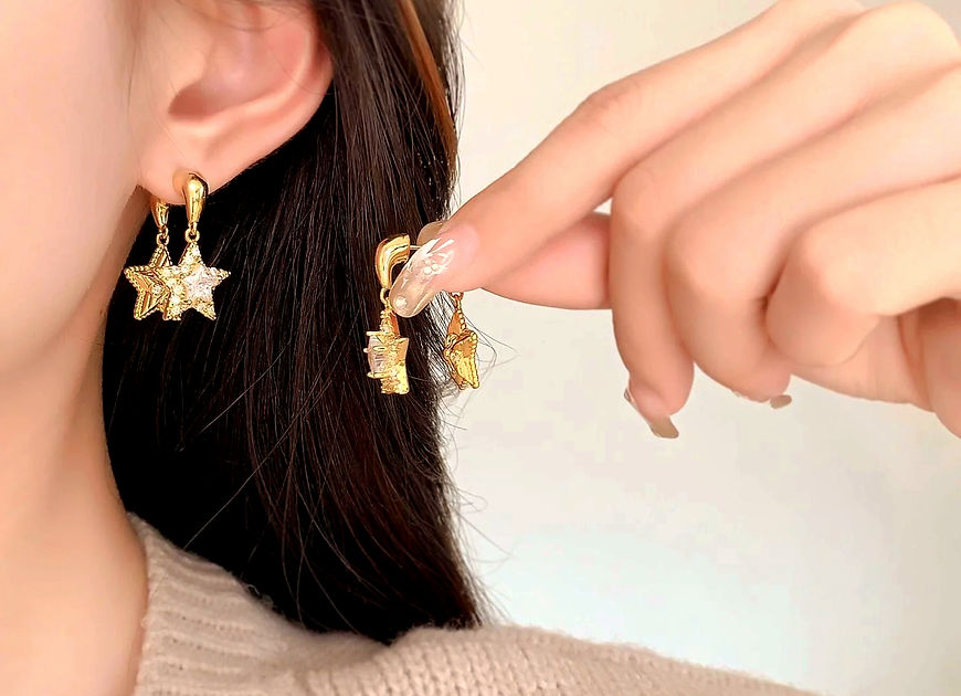 Do Tara CZ Drop Hoop Earrings!!!