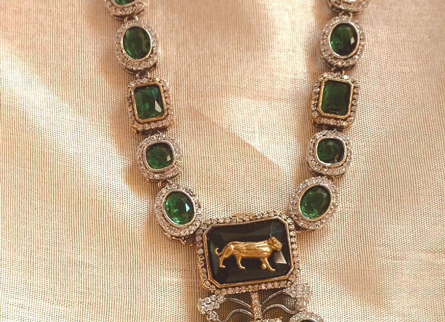 Bhanupriya Stone Necklace with earrings!!
