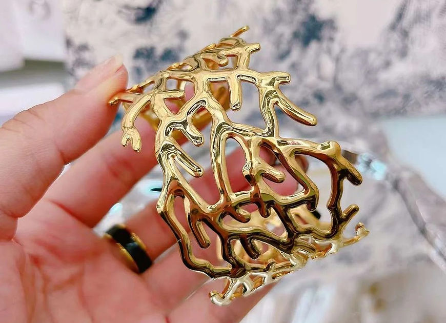 Solid Roots Cuff Bracelet