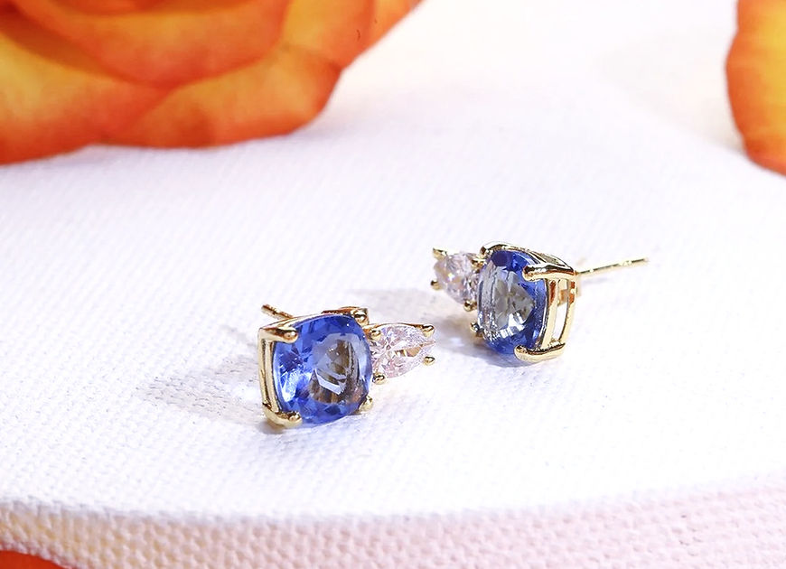 Titanic Blue Crystal Stud Earrings!!