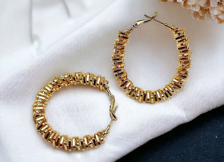 Taisha swirl Hoop Earrings