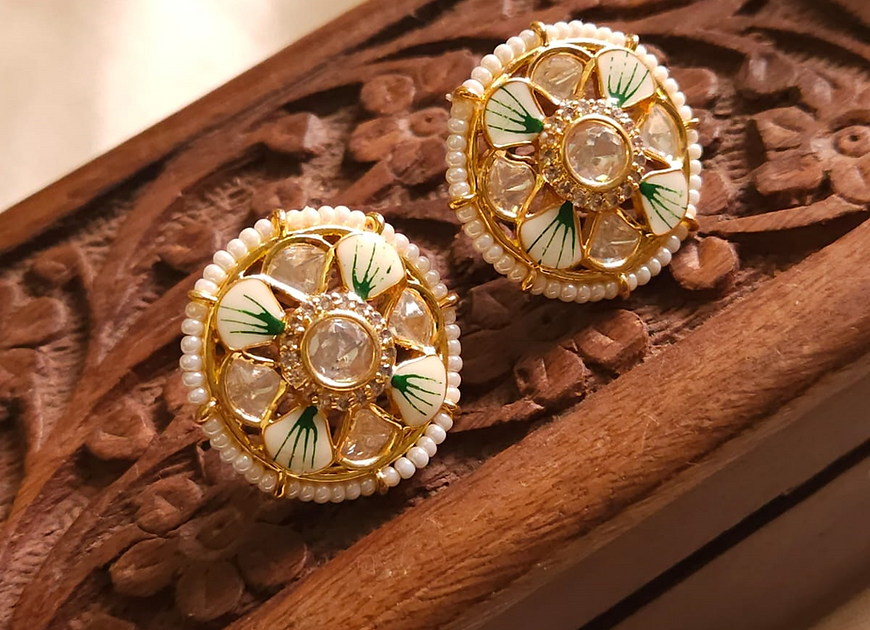 Adhya Pachhi Kundan Big Statement Studs