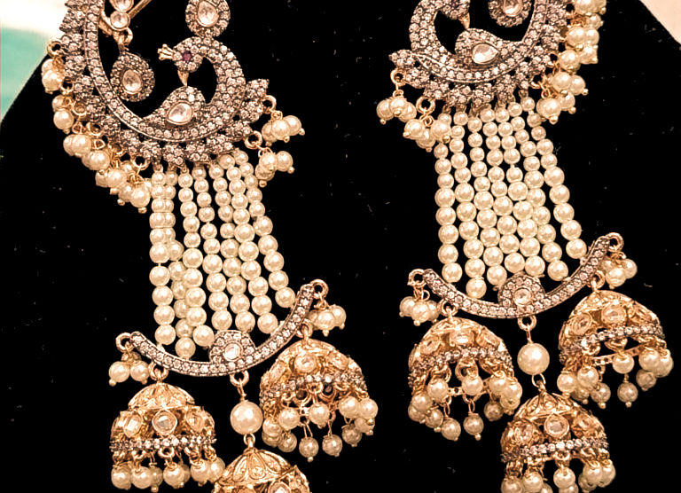 Kshitija Peacock shaped Pachhi Kundan Jhumki Earrings!
