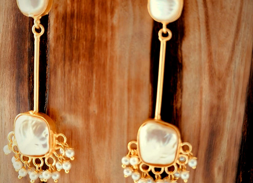 Margaritari MOP Dangle Earrings!!
