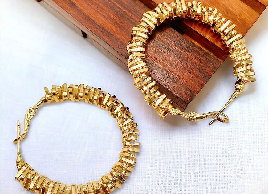 Taisha swirl Hoop Earrings