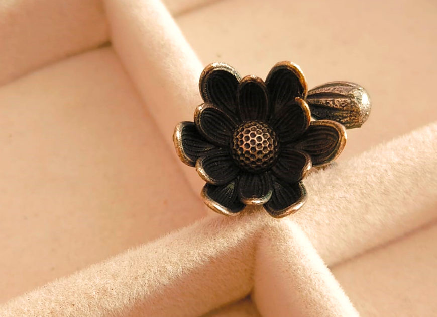 Jasmin Oxidised Adjustable Finger Ring!!