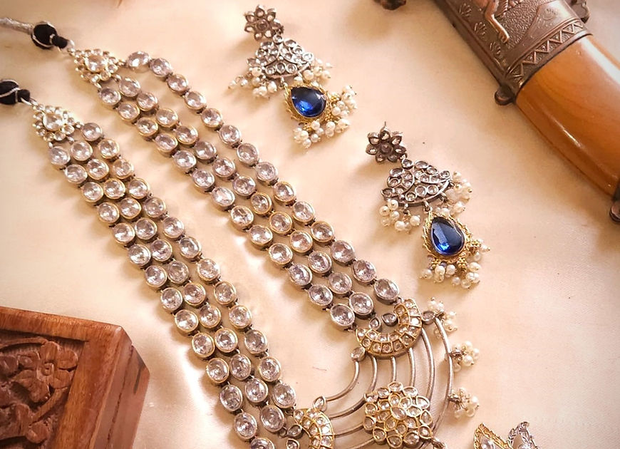 The Padma Stone Necklace with earrings