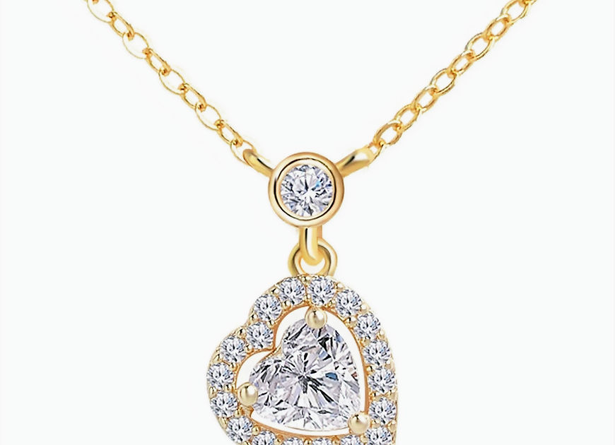 Valentine CZ Crystal Heart Pendent Chain!!