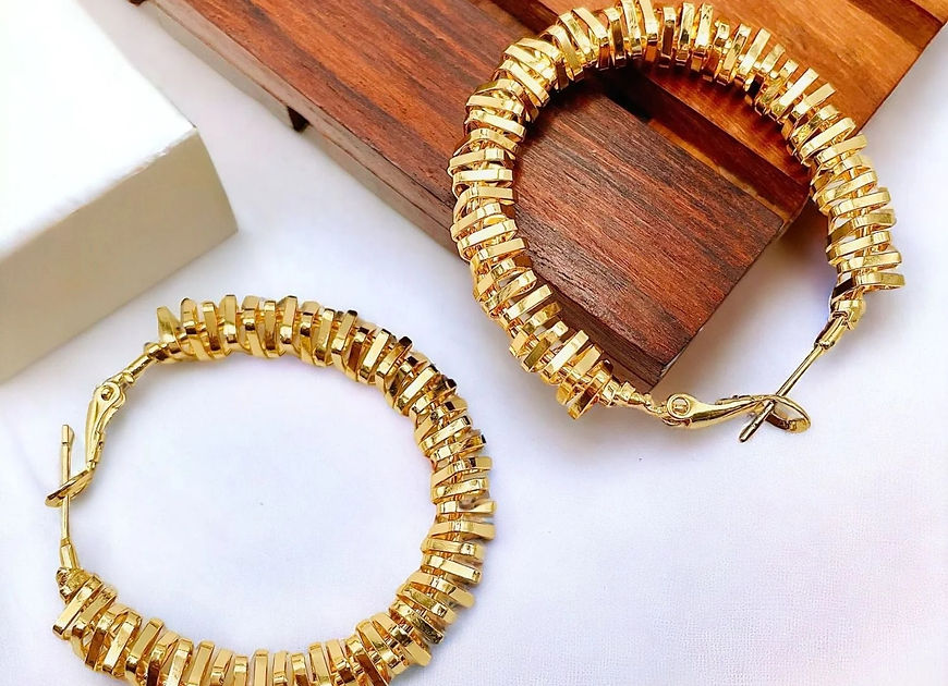 Taisha swirl Hoop Earrings