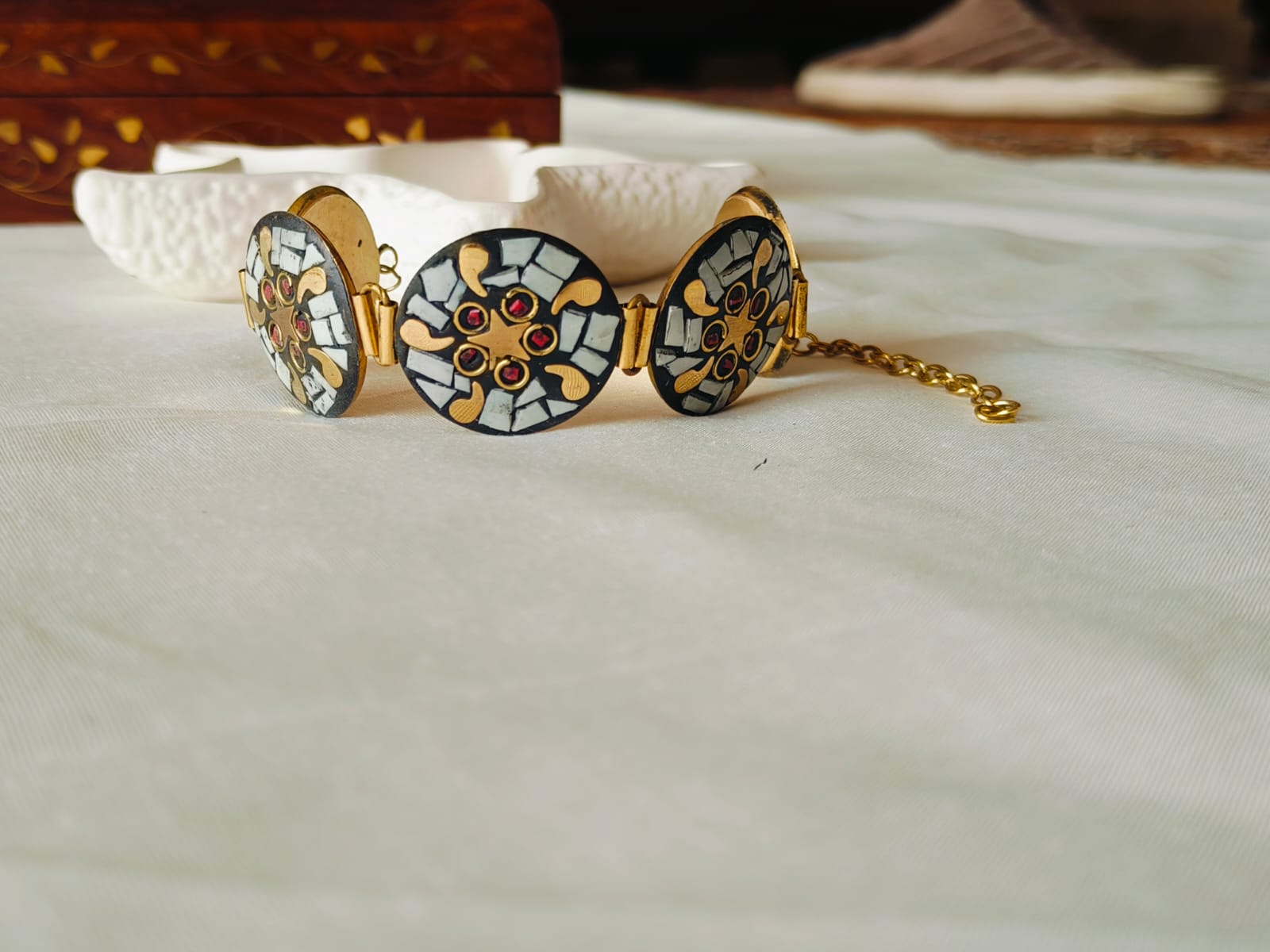 Tibetian Round White Bracelet