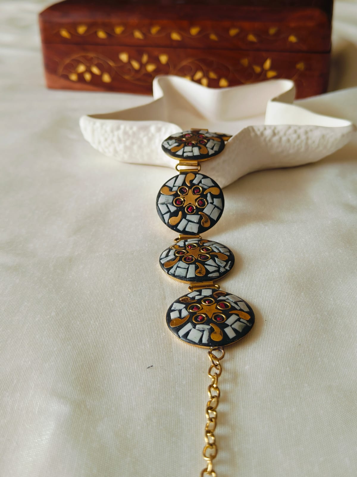 Tibetian Round White Bracelet